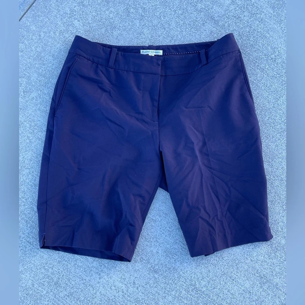 FAIRWAY & GREENE WOMEN'S SZ 8 GOLF SHORTS Purple Plum Bermuda Athletic Tennis